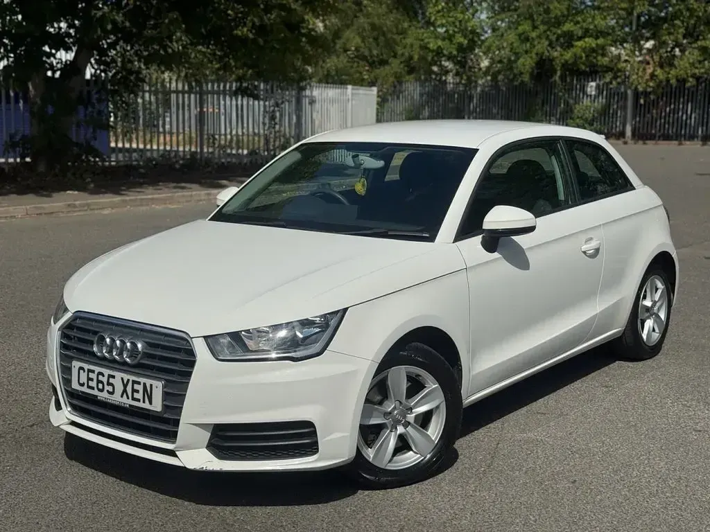Used Audi A1 Design 116 HP (85 kW) 2015 White Hatchback