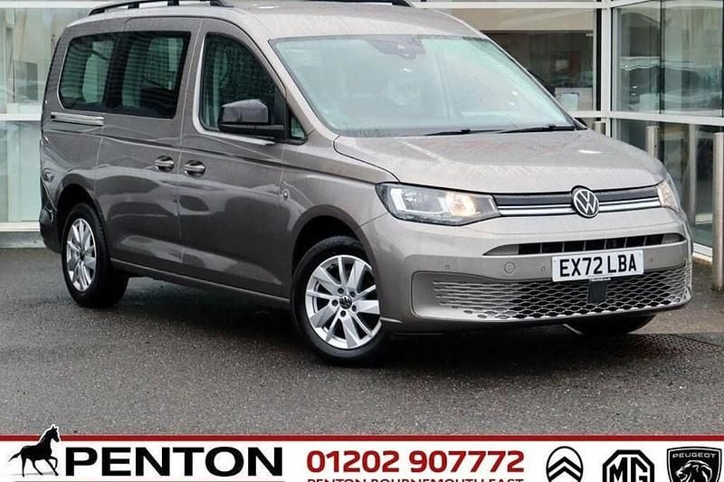 Used VW Caddy Maxi Life 122 HP (89 kW) 2022 Beige MPV