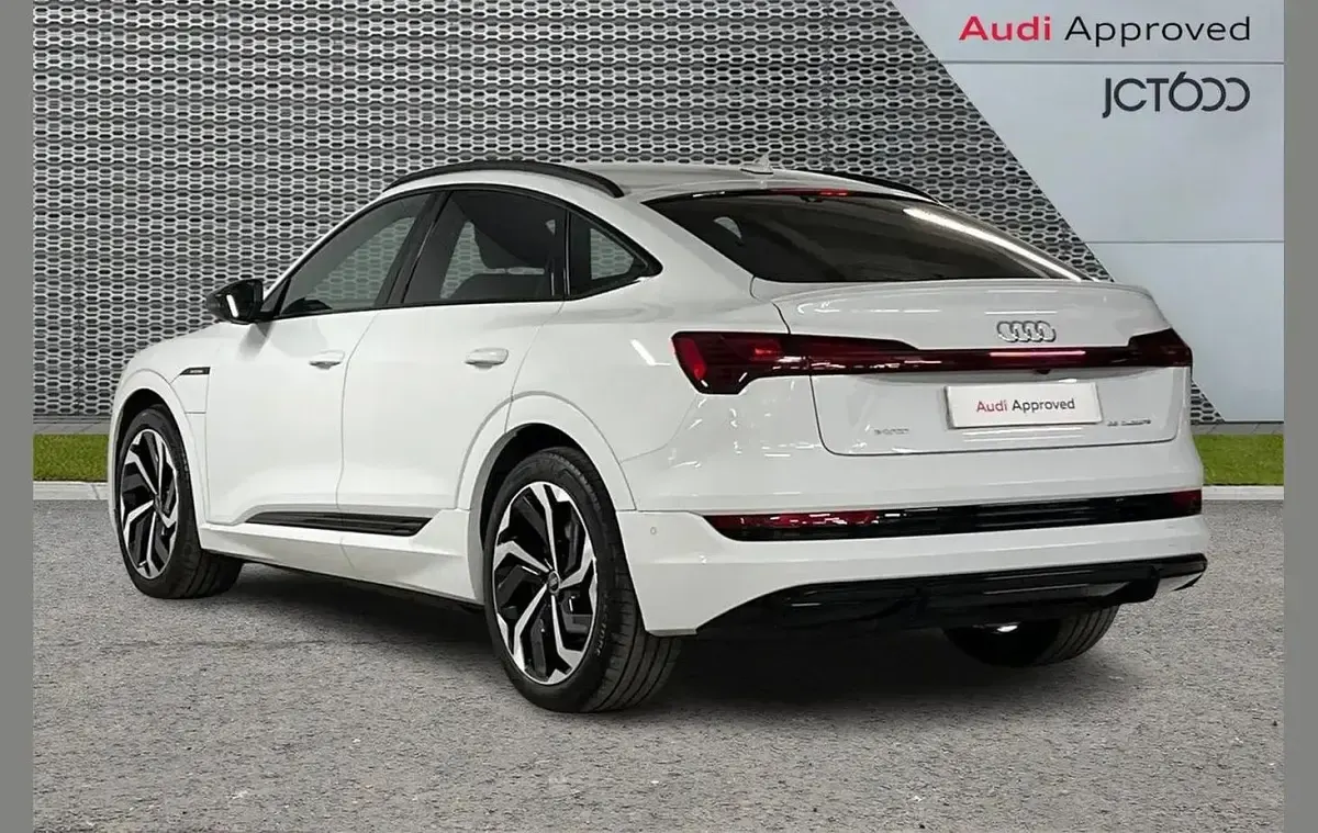 Used Audi e-tron Sportback Black Edition 300 kW (408 HP) 2023 White SUV