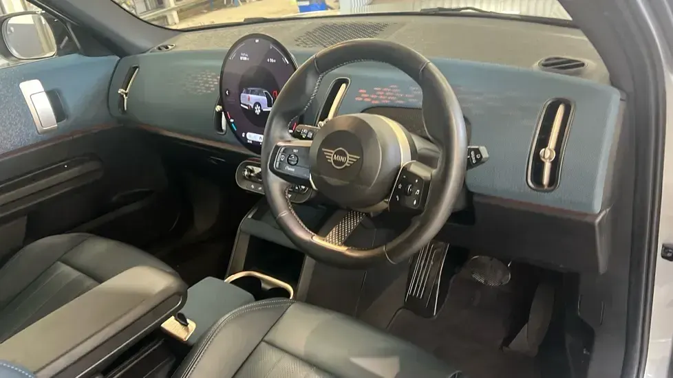 Used Mini Countryman Exclusive 170 HP (125 kW) 2025 Melting silver iii SUV