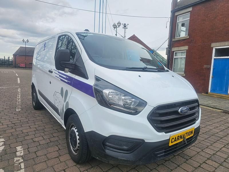 Usado Ford Transit Custom 105 HP (77 kW) 2019 Branco Van