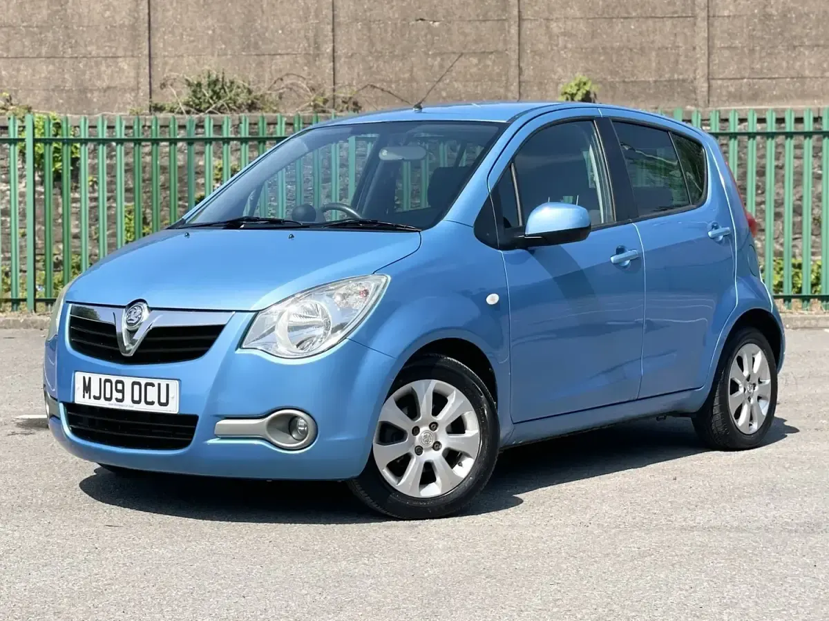 Used Vauxhall Agila Design Edition 2009 Blue MPV