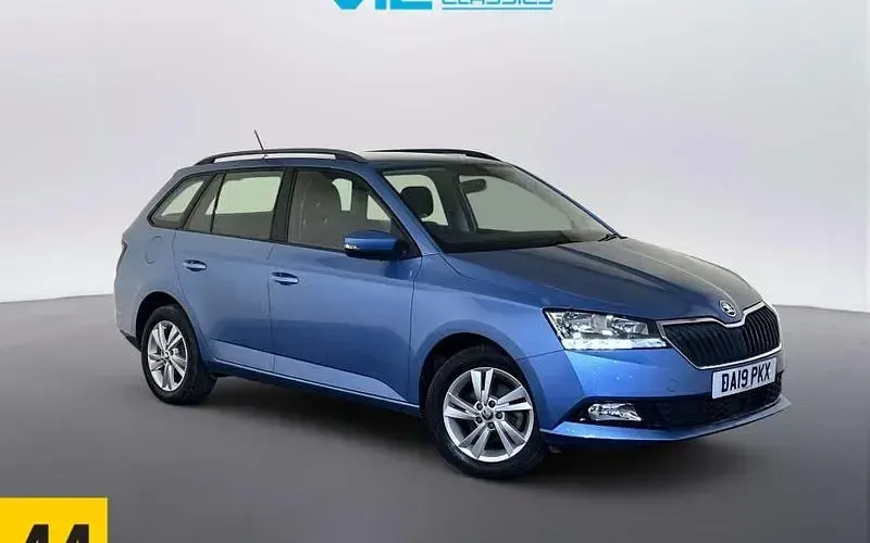 Used Skoda Fabia SE 75 HP (55 kW) 2019 Hatchback