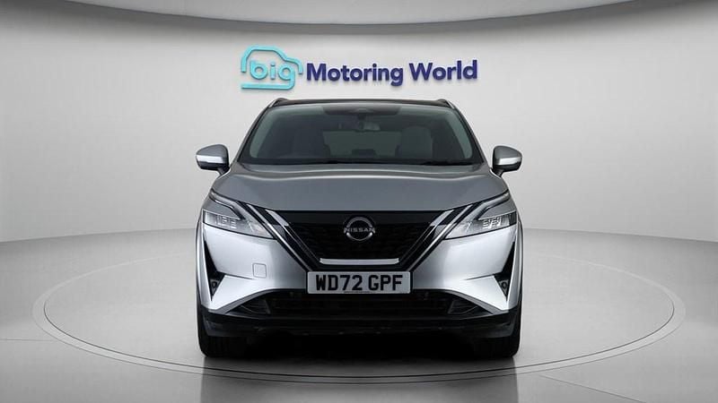 Used Nissan Qashqai N-Connecta 190 HP (139 kW) 2023 Silver SUV