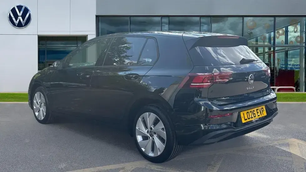 New VW Golf VIII Match 115 HP (84 kW) 2026 Grenadilla black metallic Hatchback