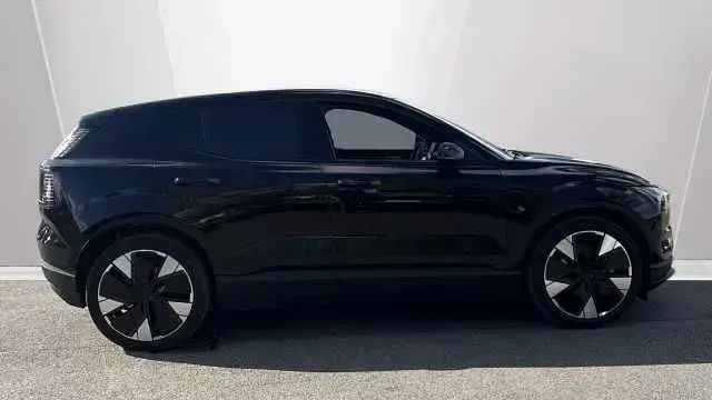 Używany Volvo EX30 Ultra 200 kW (272 KM) 2026 Czarny SUV