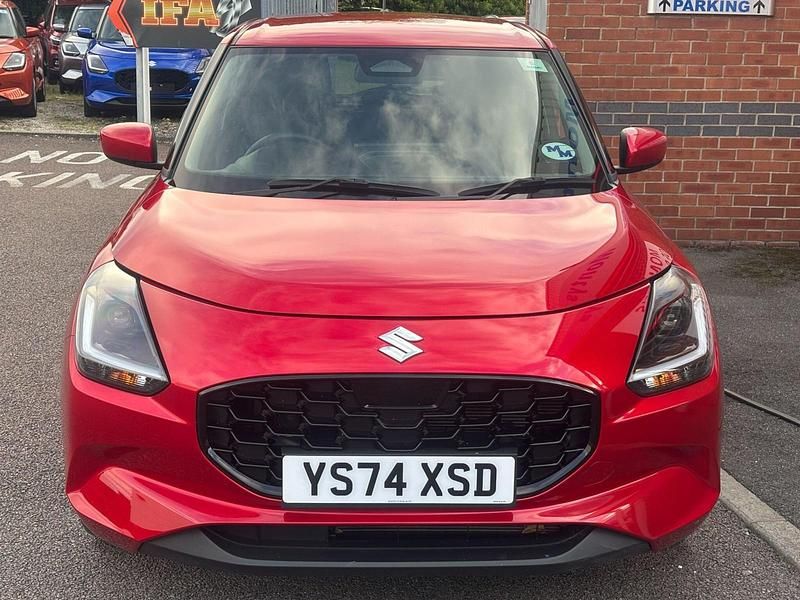 Used Suzuki Swift 82 HP (60 kW) 2025 Red Hatchback