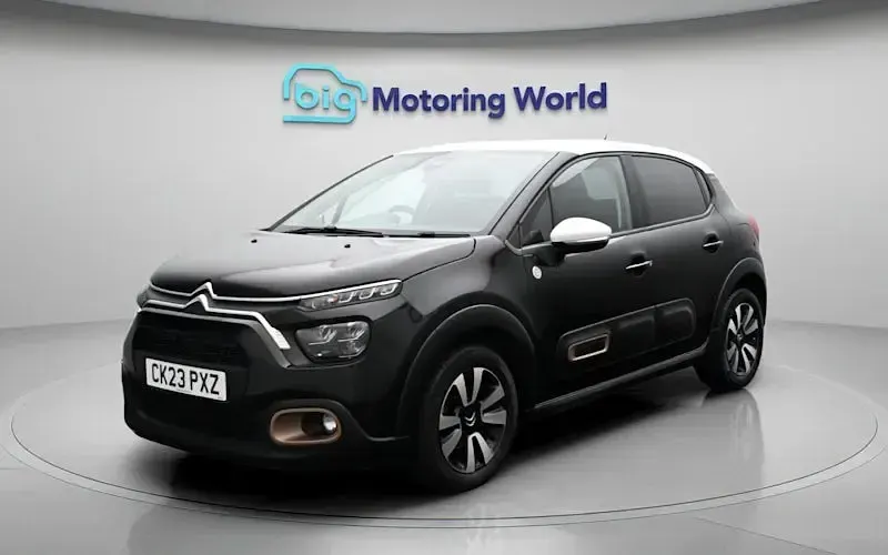Used Citroën C3 PureTech 83 HP (61 kW) 2023 Black Hatchback
