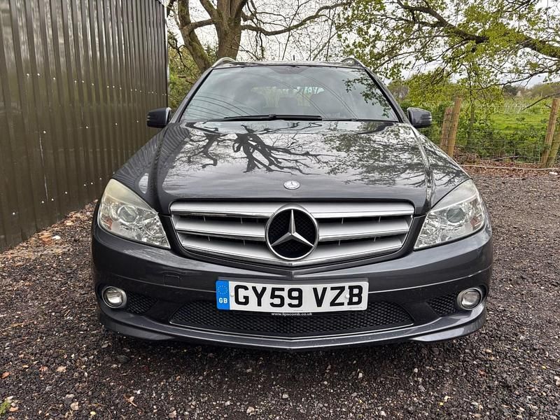 Used Mercedes C180 156 HP (114 kW) 2009 Grey Estate