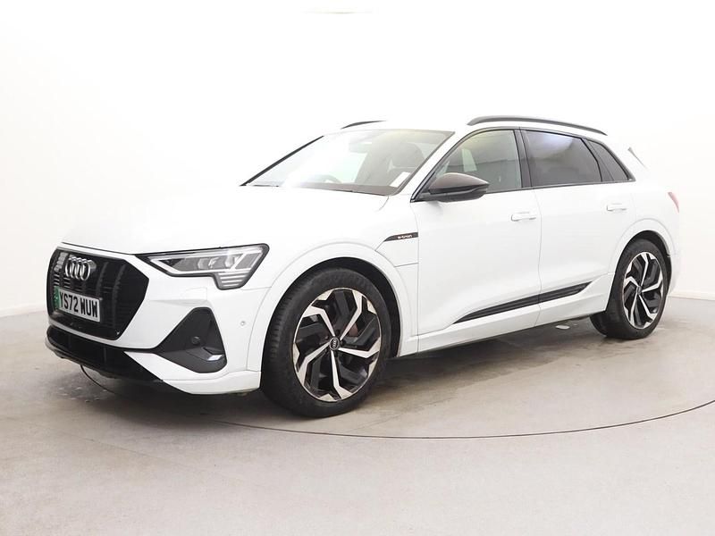 Used Audi e-tron Black Edition 230 kW (313 HP) 2023 White SUV