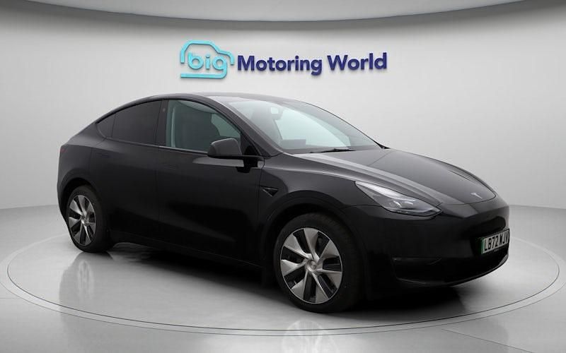 Used 2025 Tesla Model Y Long Range AWD SUV | £26,500 (Super price) - Image 1/4