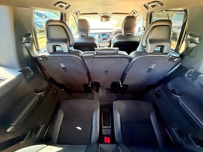 Usado Volvo XC90 R-Design 235 HP (172 kW) 2018 Cinzento SUV