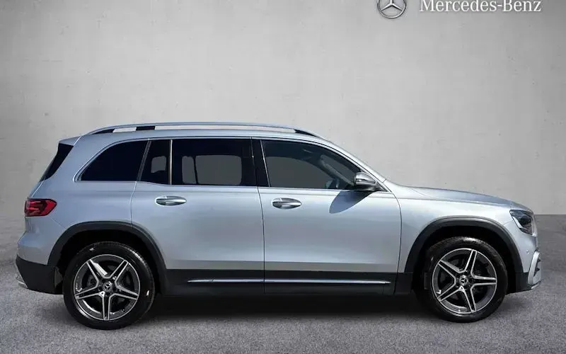Used Mercedes GLB200 Executive 163 HP (119 kW) 2025 SUV