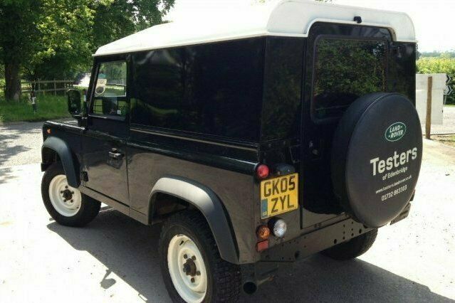 Used Land Rover Defender 90 HP (66 kW) 2002 SUV