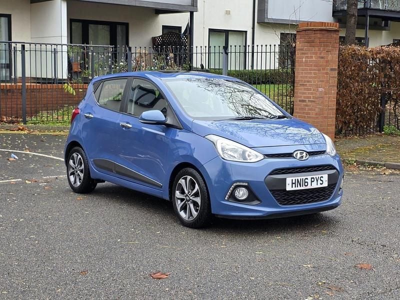 Used Hyundai i10 Premium SE 2016 Blue Hatchback