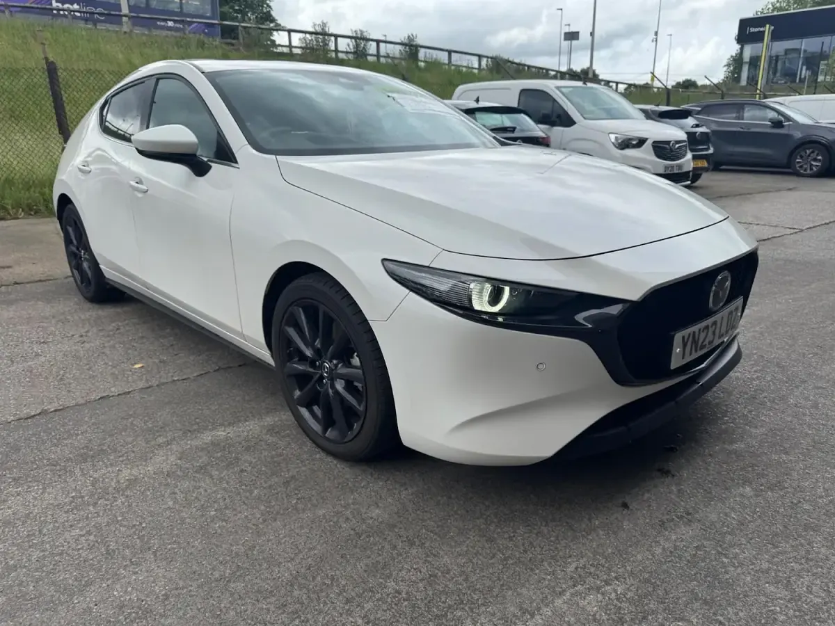 Used Mazda 3 Inclusive 186 HP (136 kW) 2022 Hatchback
