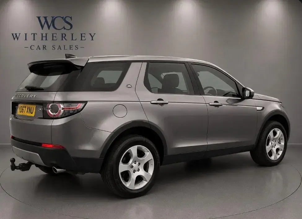 Used Land Rover Discovery Sport HSE 150 HP (110 kW) 2017 Grey SUV