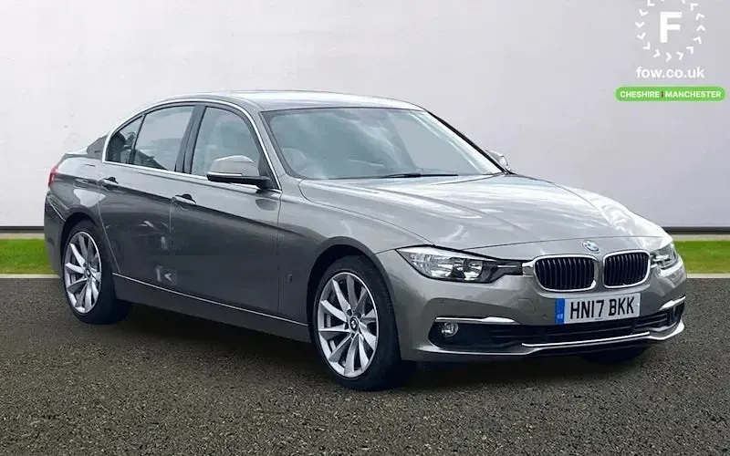 Usado BMW 330e Luxury Line 252 CV (185 kW) 2017 Berlina