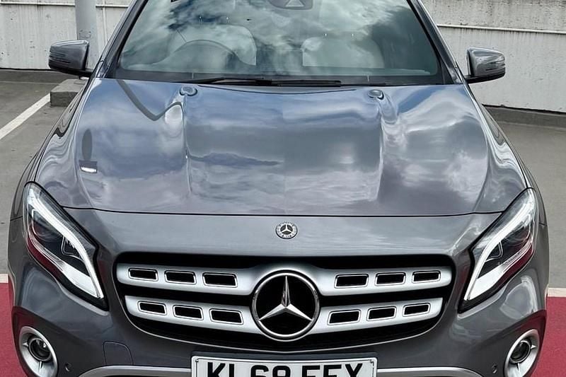 Grey Used 2019 Mercedes GLA200 Premium Plus SUV | £9,995 (A bit pricey) - Image 1/1