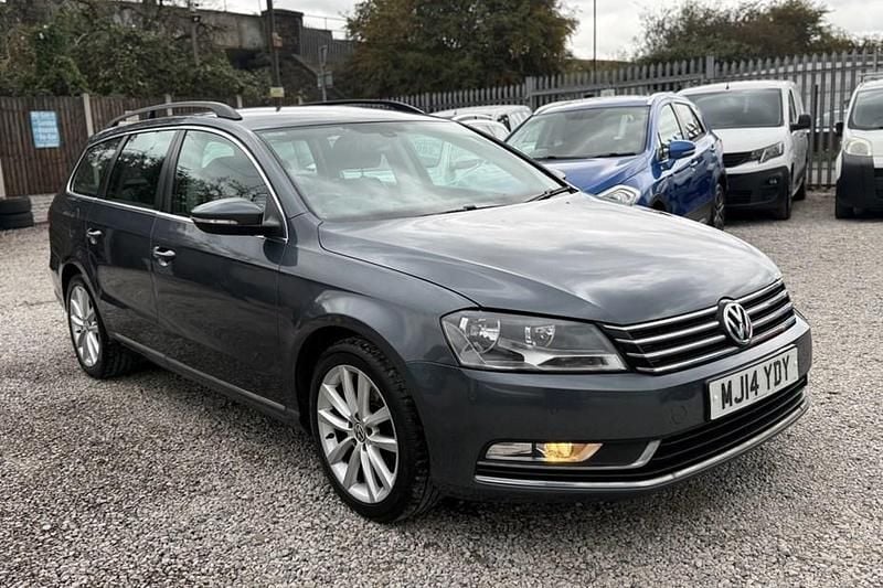 Grey Used 2014 VW Passat Executive Estate | £4,695 (Fair price) - Image 1/1