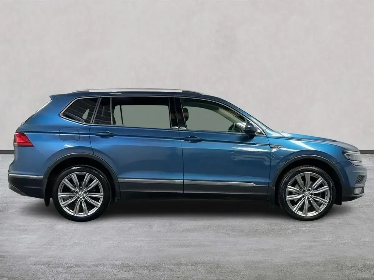 Used VW Tiguan Allspace SEL 190 HP (139 kW) 2020 Blue SUV