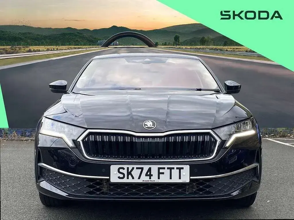 Used Skoda Octavia SE L 147 HP (108 kW) 2024 Black Hatchback