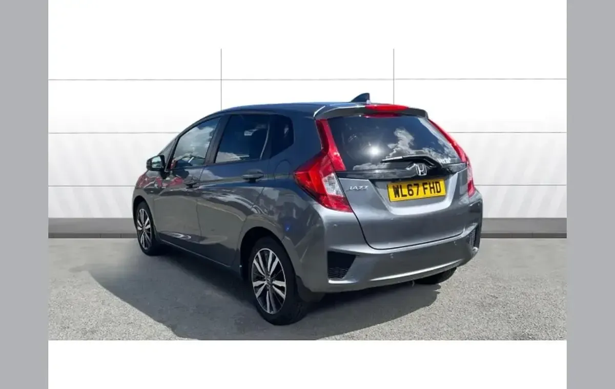Used Honda Jazz EX 102 HP (75 kW) 2017 Grey Hatchback