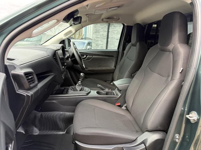 Used Isuzu D-Max 2024 Tundra green Pickup