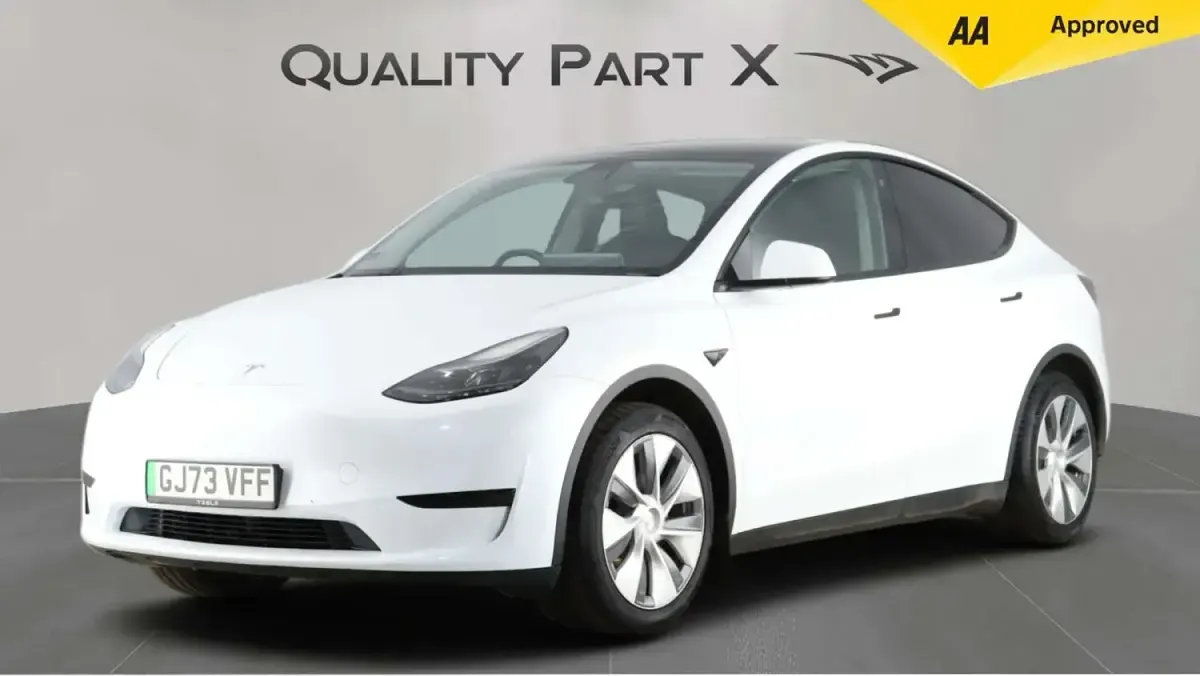 Used Tesla Model Y RWD 254 kW (346 HP) 2023 White SUV