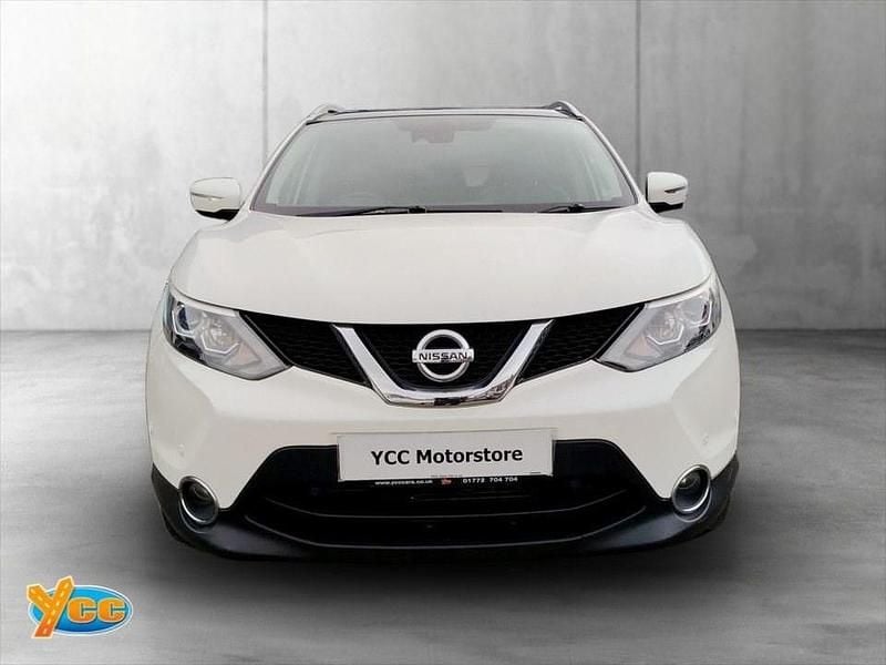 Used Nissan Qashqai Tekna 130 HP (95 kW) 2014 White SUV