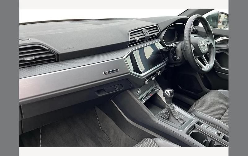 Used Audi Q3 S-Line 150 HP (110 kW) 2023 Grey SUV