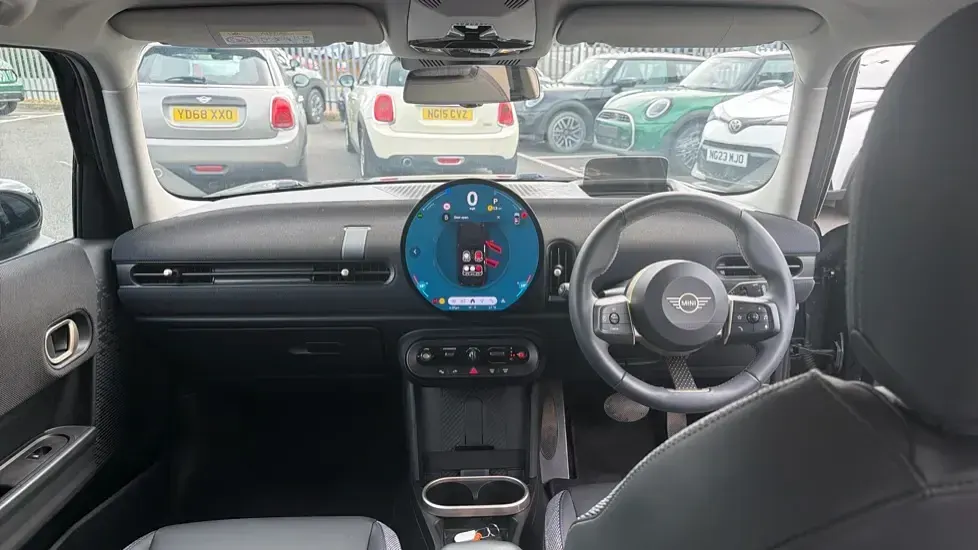 Used Mini Cooper S Hatch 201 HP (147 kW) 2024 Black Hatchback