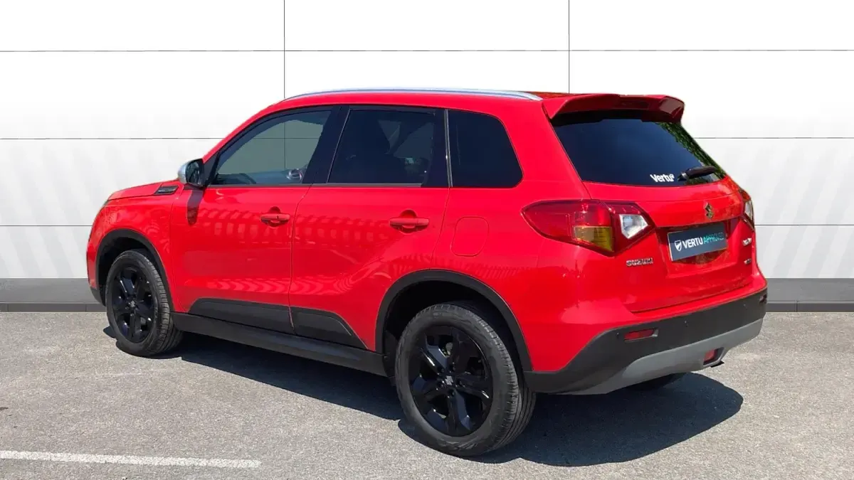 Used Suzuki Vitara 140 HP (102 kW) 2018 Red SUV