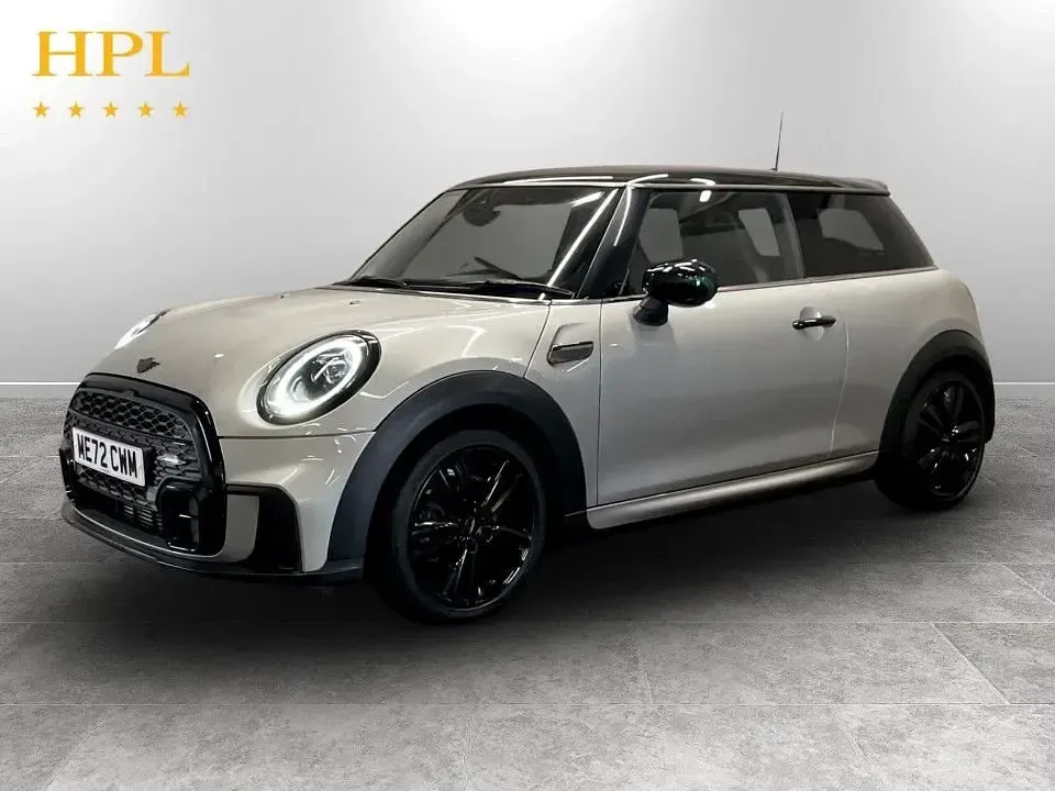 Used Mini Cooper Hatch 136 HP (100 kW) 2023 Silver Hatchback