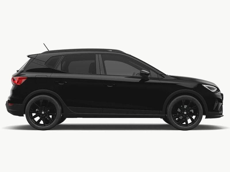 New Seat Arona Black Edition 2026 Midnight black SUV