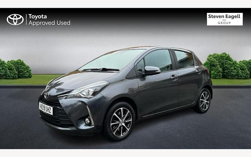 Used Toyota Yaris 111 HP (81 kW) 2019 Hatchback