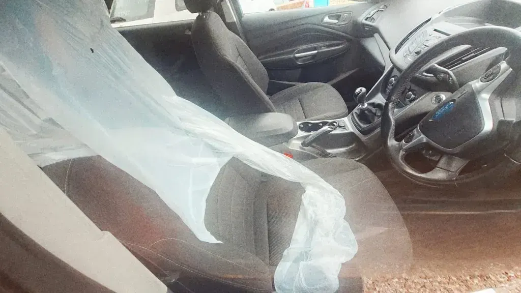 Używany Ford Kuga Zetec 2015 Srebrny SUV