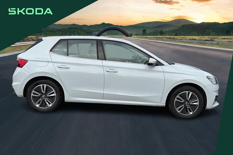 Used Skoda Fabia SE L 108 HP (79 kW) 2024 White Hatchback