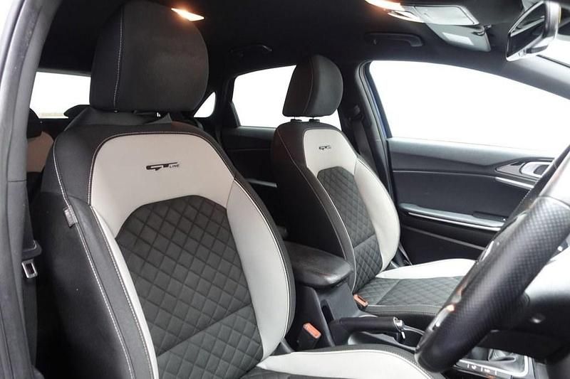 Used Kia Ceed GT-Line 138 HP (101 kW) 2020 Blue Hatchback