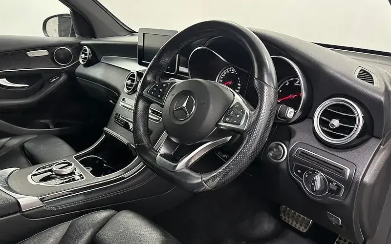 Used Mercedes GLC220 AMG 170 HP (125 kW) 2019 Grey SUV