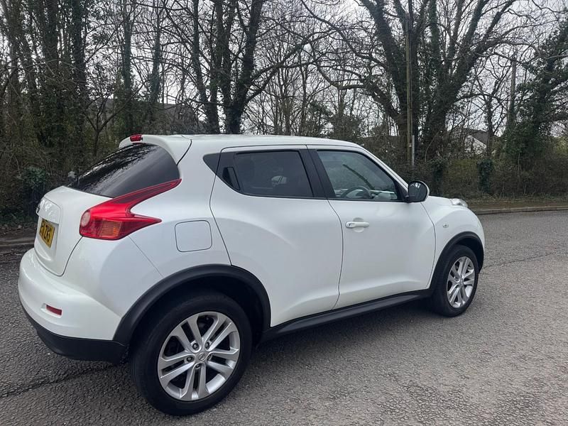 Used Nissan Juke Acenta 2011 White SUV