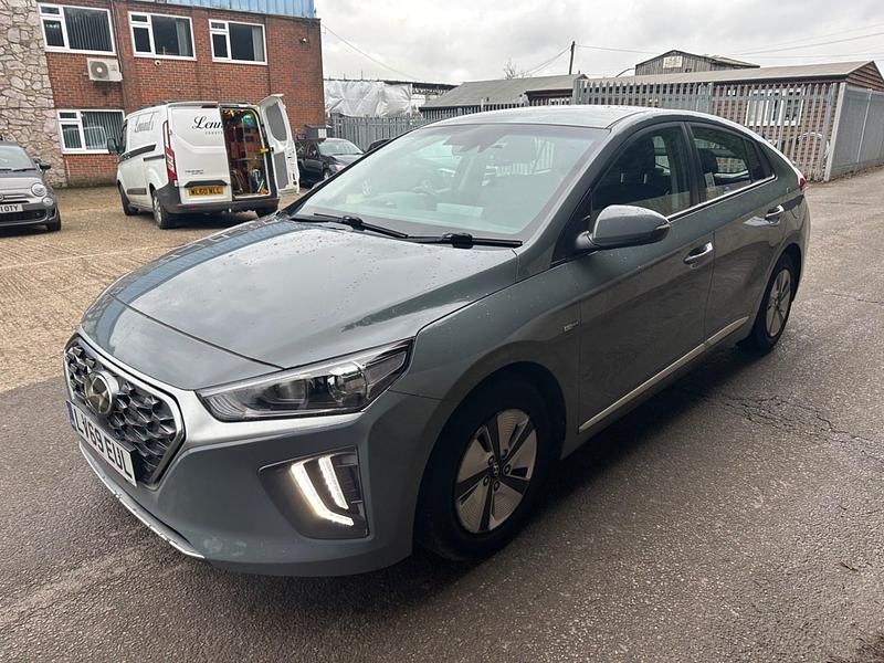 Used Hyundai Ioniq SE 141 HP (103 kW) 2019 Grey Hatchback