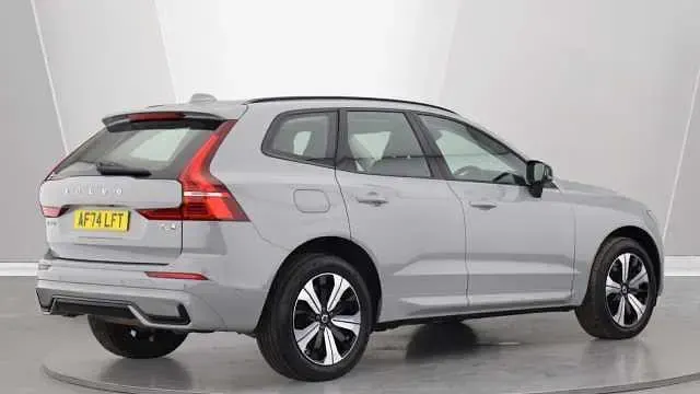 Used Volvo XC60 Plus 350 HP (257 kW) 2025 SUV