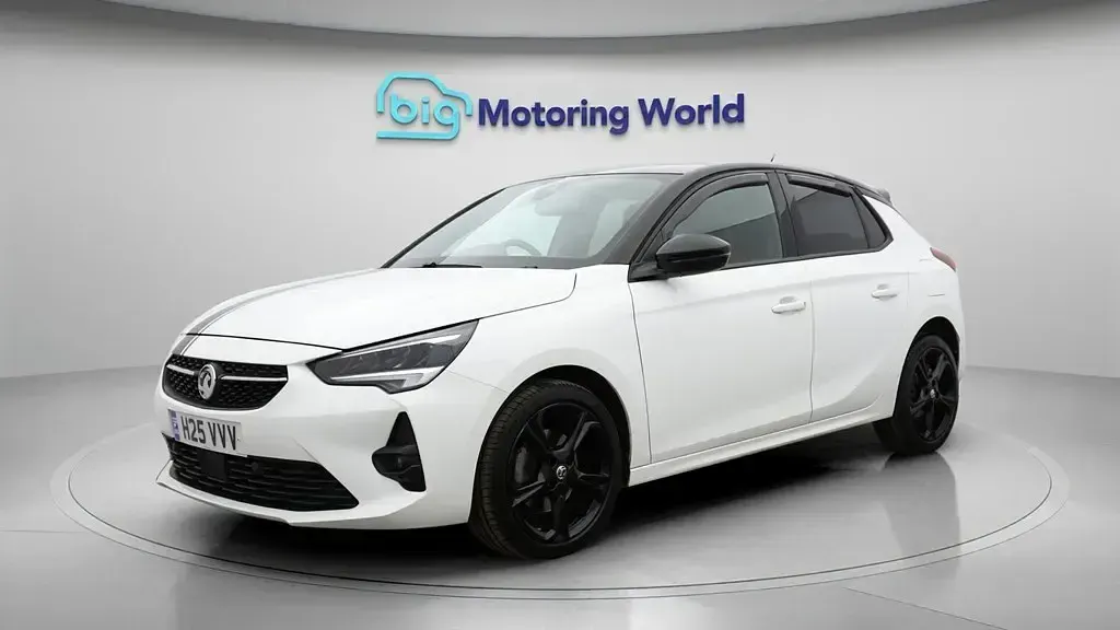 Second-hand Vauxhall Corsa S 130 CP (95 kW) 2023 Alb Hatchback