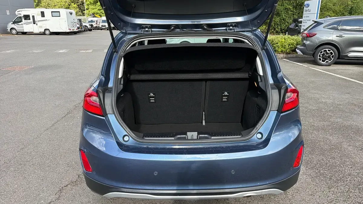 Used Ford Fiesta Active 125 HP (91 kW) 2023 Blue Hatchback