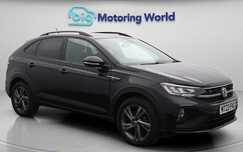 Used 2025 VW Taigo R-line SUV | £20,200 (Good price) - Image 1/4
