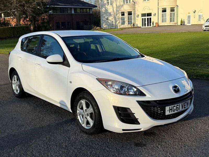 White Used 2012 Mazda 3 Hatchback | £2,995 (Fair price) - Image 1/4