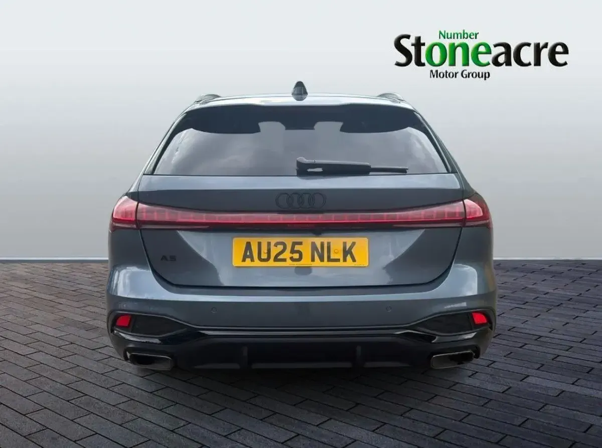 Used Audi A5 Advanced 204 HP (150 kW) 2025 Blue Estate