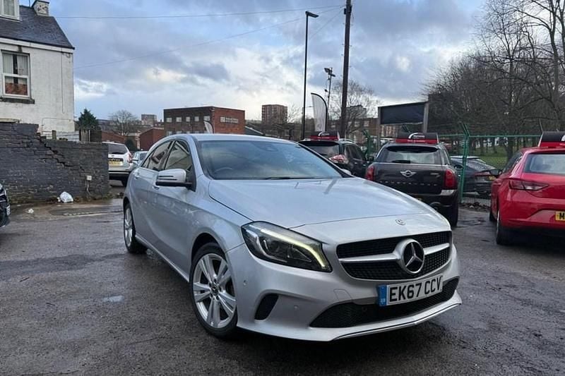 Used Mercedes A180 Premium 109 HP (80 kW) 2017