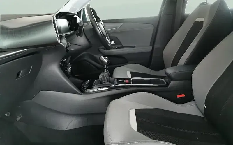 Second-hand Vauxhall Mokka Elite 131 CP (96 kW) 2022 Negru SUV